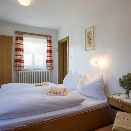 Klausnerhof Bed & Breakfast