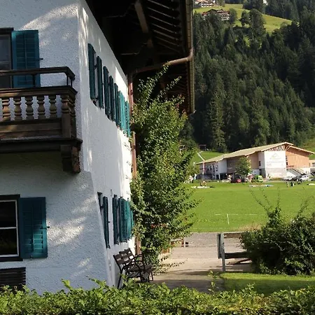 Klausnerhof Bed & Breakfast